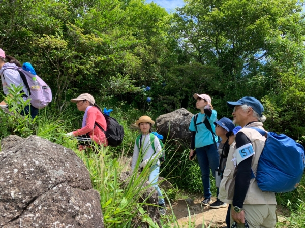 『ミーム保育園学童クラブ筑波山登山7』の画像