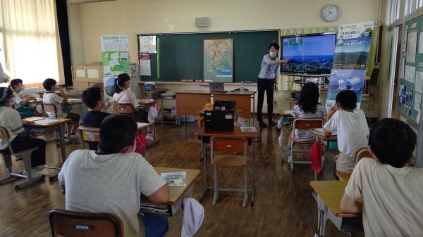『2022-09-09-高浜小学校ジオパーク出前授業4』の画像
